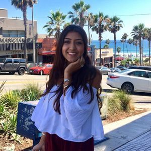 Meet your Posher, Aleena